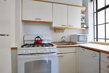 Rented by Brown Harris Stevens