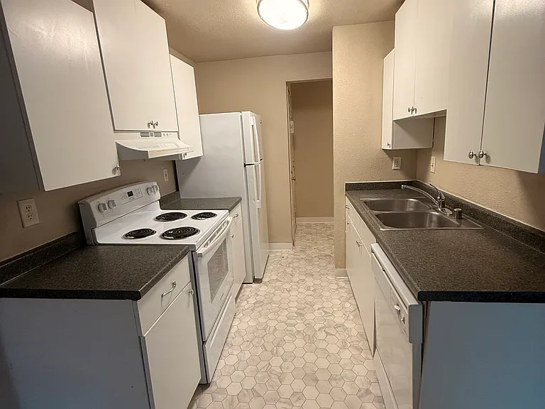 3909 Mason Loop Rd #1 — Photo 4