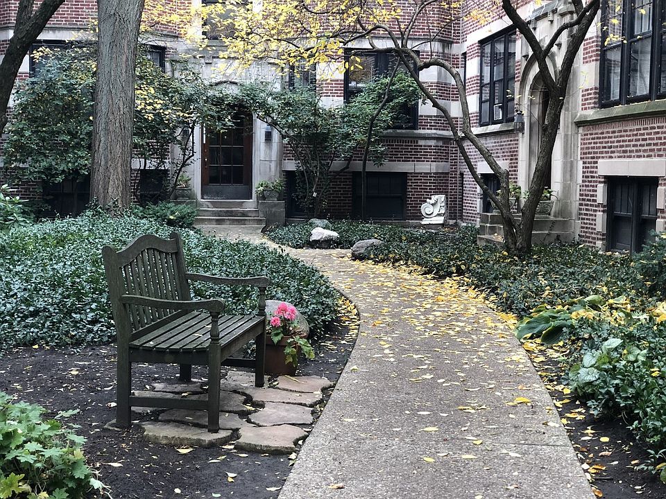 1st image of 728 Hinman Ave APT 1W