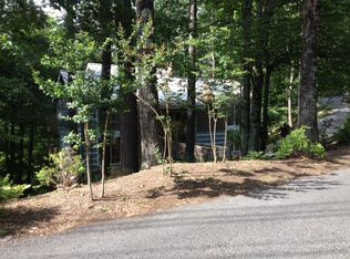 701 Wiley Oakley Dr, Gatlinburg, TN 37738