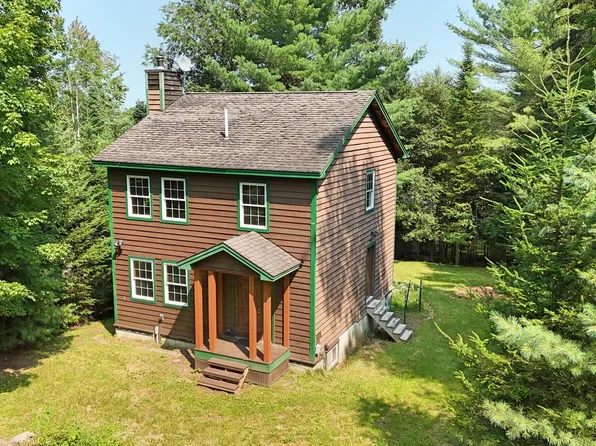 42 Whiteface Ln, Bloomingdale, NY 12913