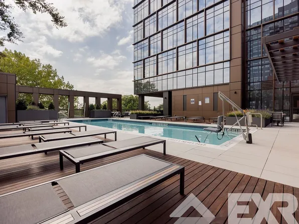 2230 Cropsey Avenue image 14 of 60