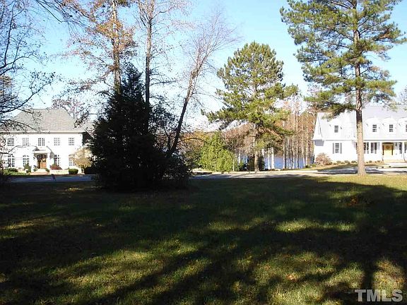 3rd image of 108 Mariah Dr