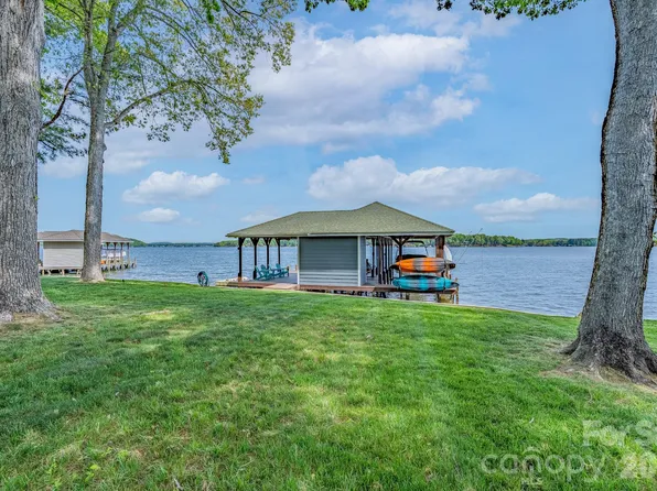 10959 Willow Oak Rd, Norwood, NC 28128