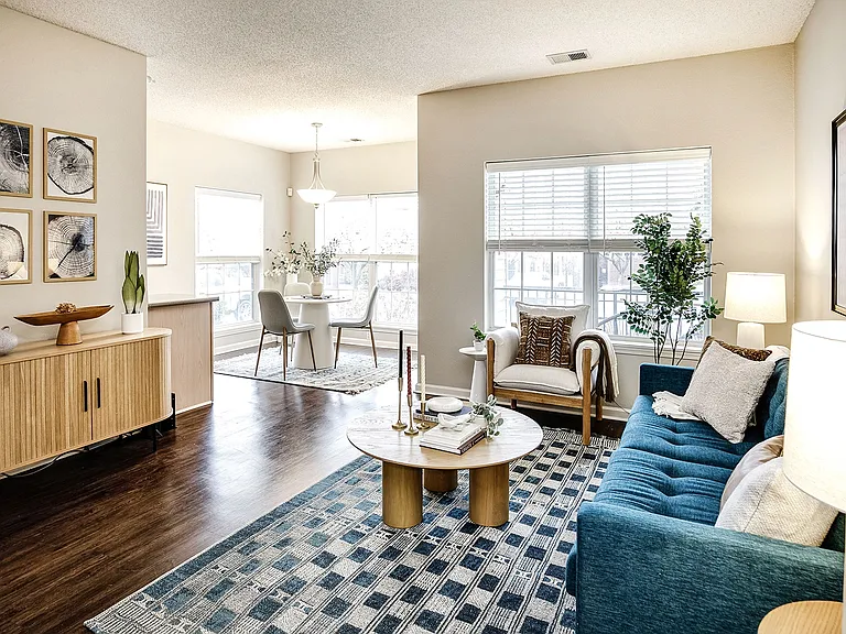 Autumn Grove Apartments — Photo 15