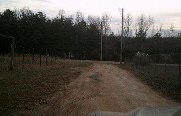 2nd image of 125 Ferguson Acres Dr