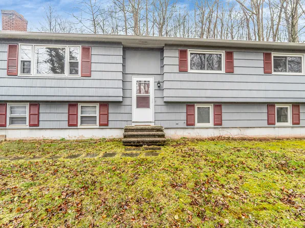 64 Darley Drive, Hamden, CT 06518