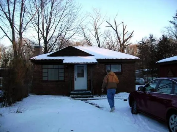 13650 Wicker Ave, Cedar Lake, IN 46303