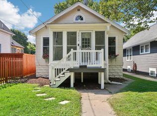 1213 Chandler St, Madison, WI 53715