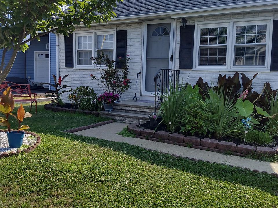 1st image of 3159 Windsor Ave