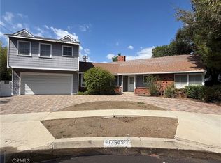 17605 Tarzana St, Encino, CA 91316