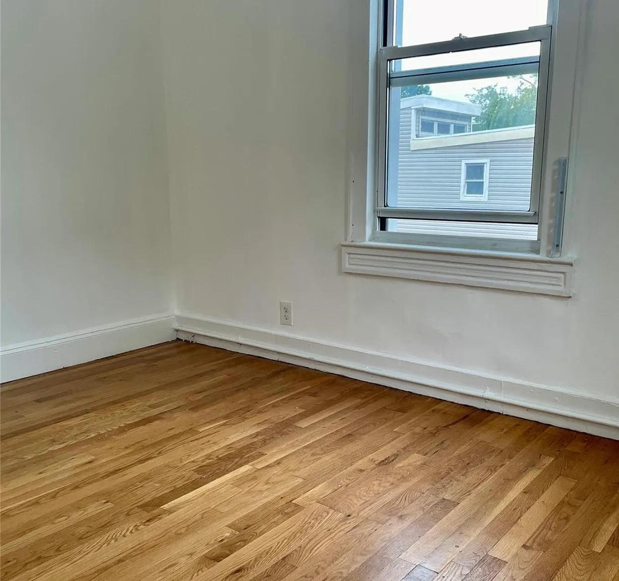 1 bed, $2,690 — Photo 2