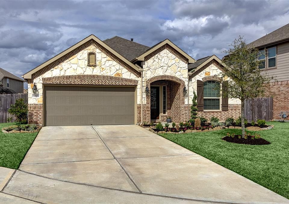 1st image of 14611 W Ginger Pear Ct
