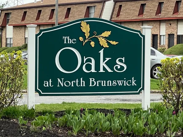112 N Oaks Blvd, North Brunswick, NJ 08902