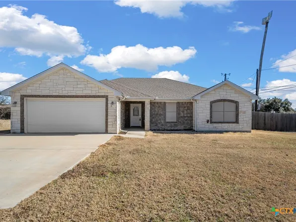 1605 Golf Course Rd, Gatesville, TX 76528