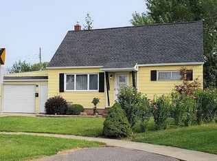 30 Sharon Ct, Cheektowaga, NY 14225