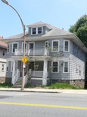 2nd image of 1554 Centre St