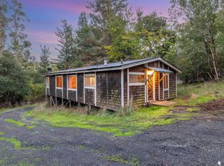 1152 W Sexton Rd, Sebastopol, CA 95472