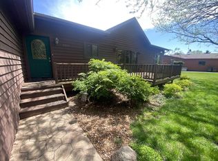 W8537 White Crow Rd, Fort Atkinson, WI 53538