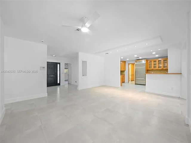5300 SW 162nd Ave — Photo 9