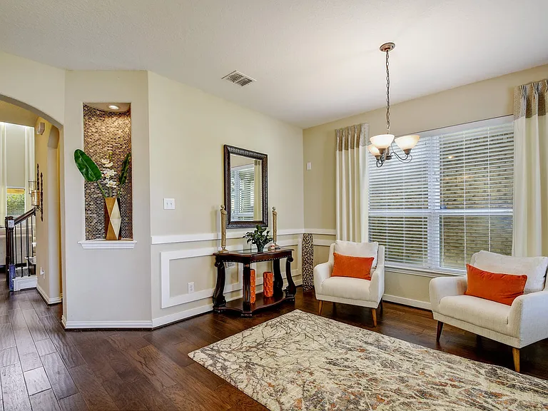 7830 Coolspring Dr — Photo 4