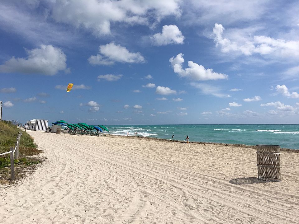 Beach outside the Bellaire
