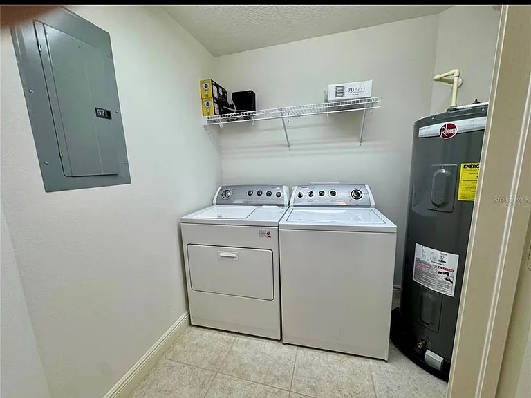 800 N Tamiami Trl #506 — Photo 22