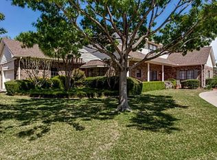 3303 Gatwick Pl, Farmers Branch, TX 75234