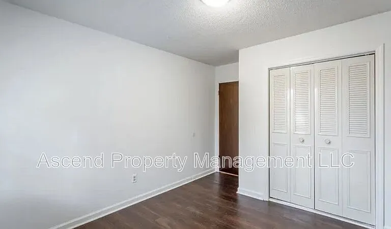5822 Moody Sawyer Rd #B — Photo 22