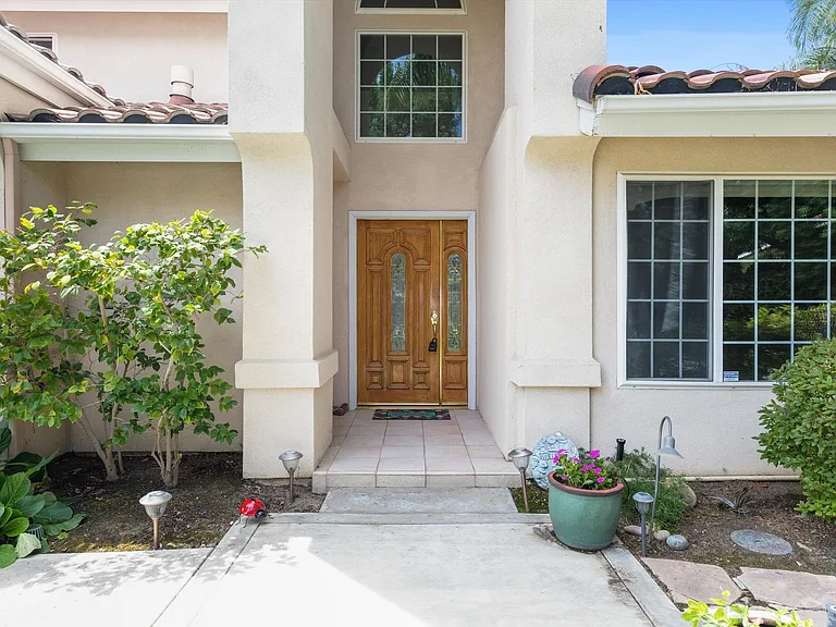 6016 Kings Canyon Dr — Photo 9