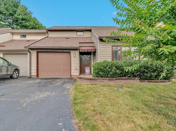 515 Dillon Dr, Vinton, VA 24179