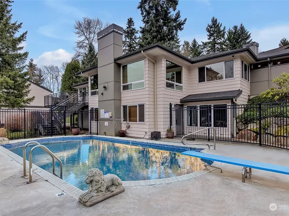 31500 33rd Place SW #J203, Federal Way, WA 98023