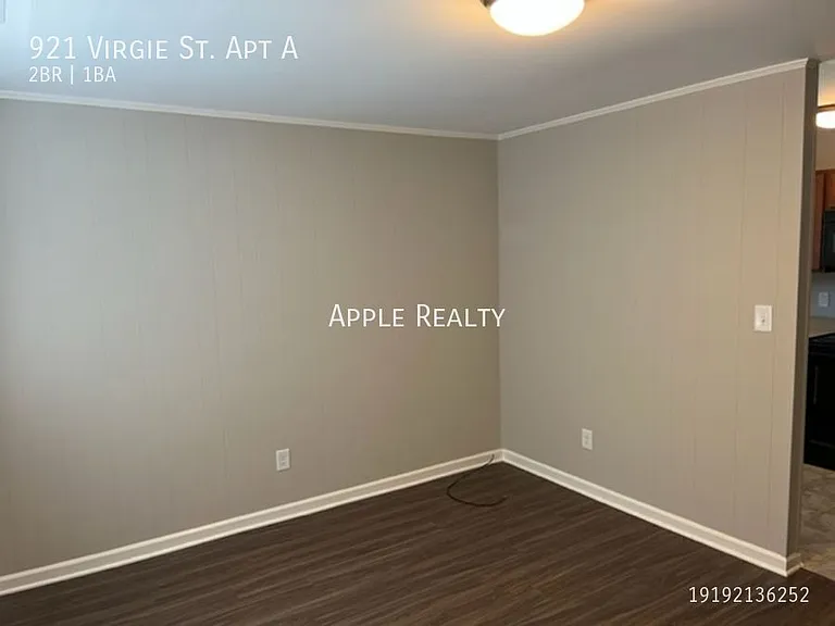 921 Virgie St #A — Photo 8