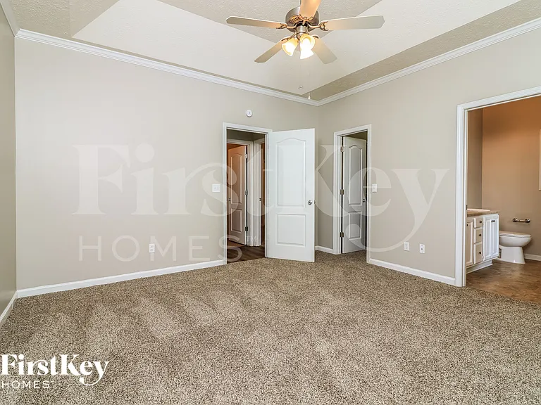 85 Meadow Spring Ct — Photo 14