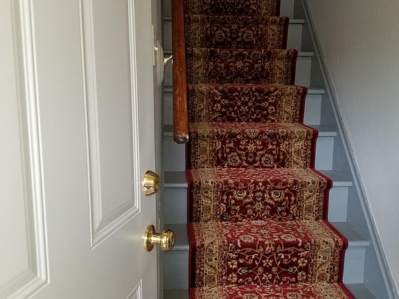 2nd image of 4948 Tholozan Ave #2