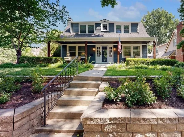 4 E 65th Ter, Kansas City, MO 64113