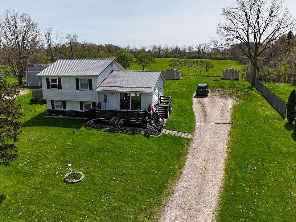 1st image of 2128 Greenwood Rd