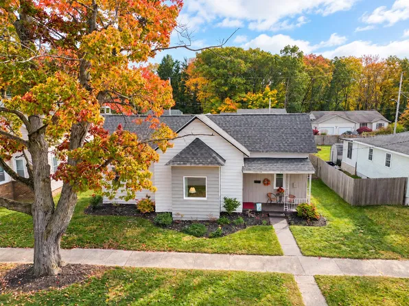 1477 Montgomery Ave, Muskegon, MI 49441