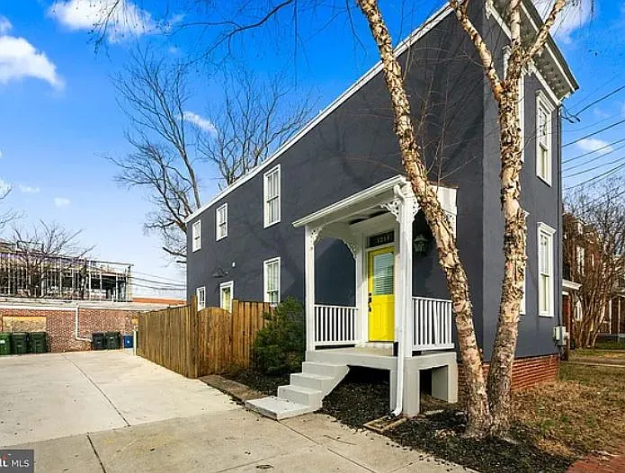 1214 U St SE — Photo 16