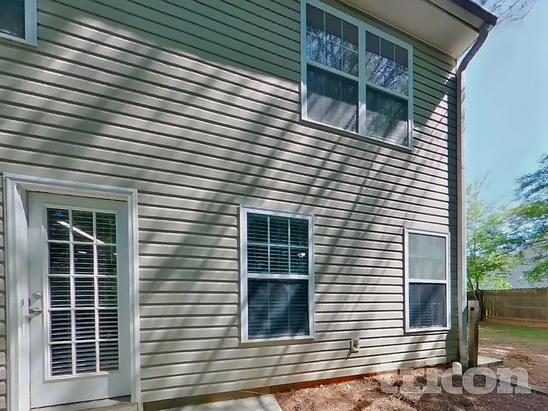 225 Lossie Ln — Photo 15