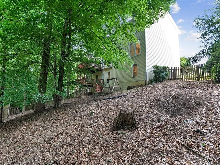 620 Brook Landing Ct — Photo 46