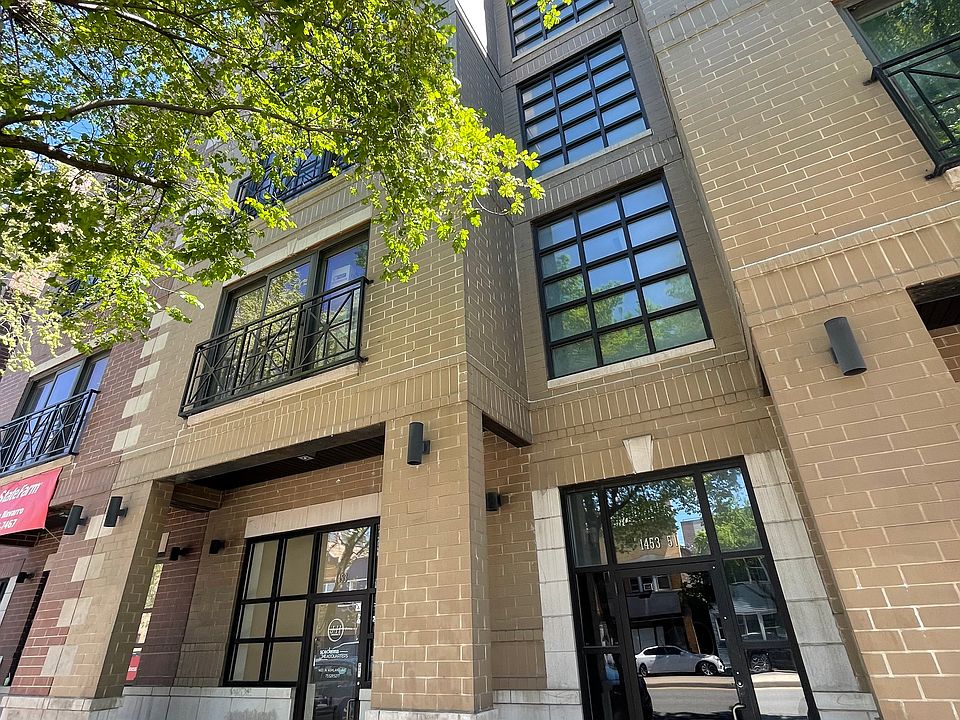 1st image of 1451 N Ashland Ave APT 2N