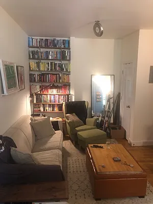 Rented by Alexander Bilu, LREB | media 26