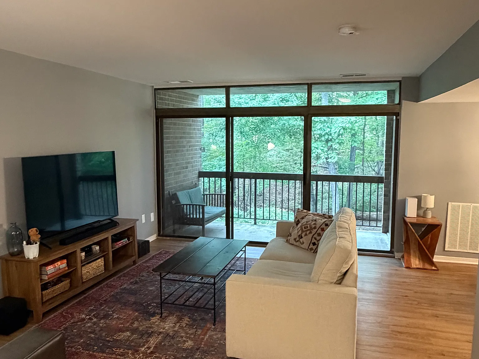 2 bed, 1112 sqft, $2,600 — Photo 1