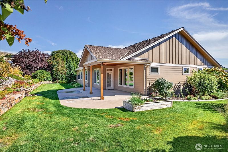 4th image of 224 Rolling Hills Lane