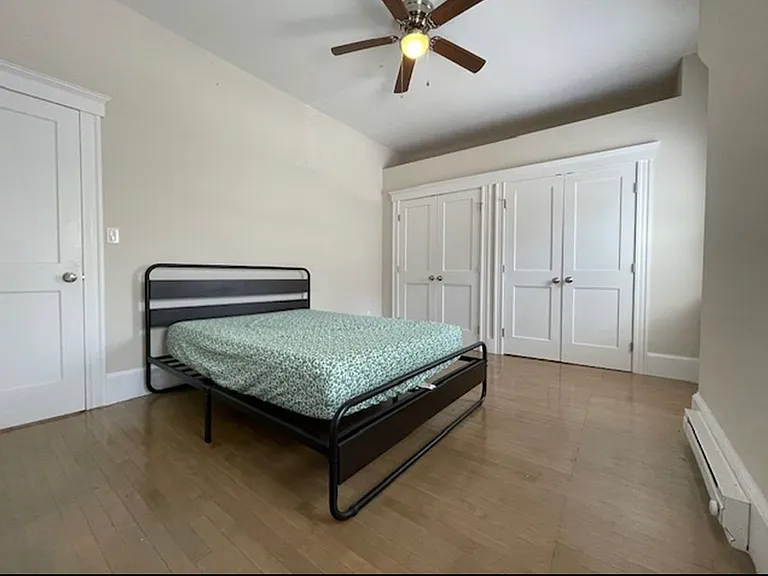 996 Chestnut St #1 — Photo 7