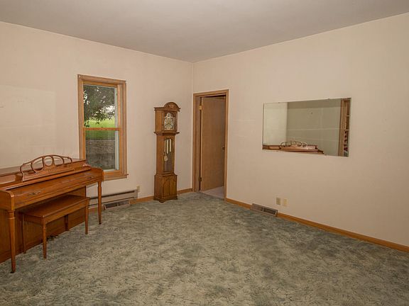 5th image of 214 State St