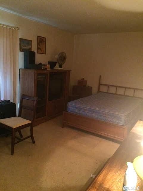 2nd image of 115 Bailey Ct