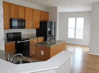 8178 Poinsett Ter, Pasadena, MD 21122