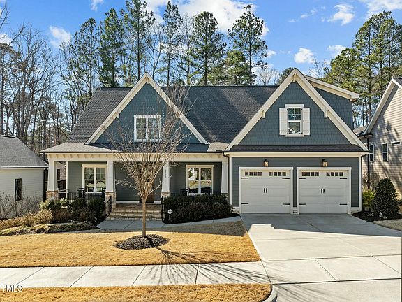 2nd image of 2111 Meadowcreek Dr